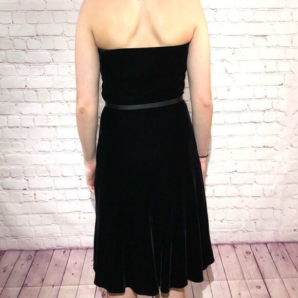 Ann Taylor black velvet dress with rhinestone belt - Picture 4 of 6